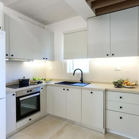Constantino With Heated Pool Villa *